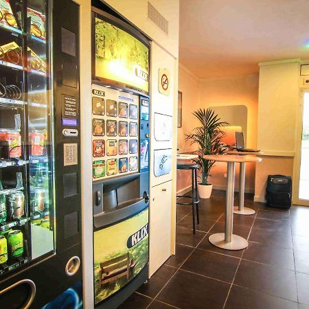 Ibis Budget Châteaudun Exterior photo