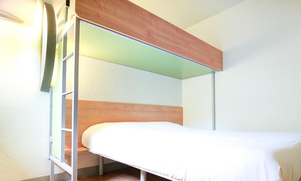 Ibis Budget Châteaudun Exterior photo