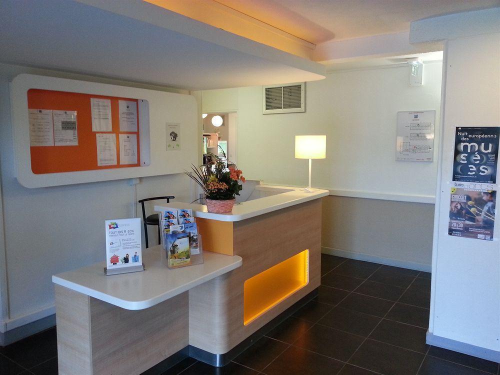 Ibis Budget Châteaudun Exterior photo
