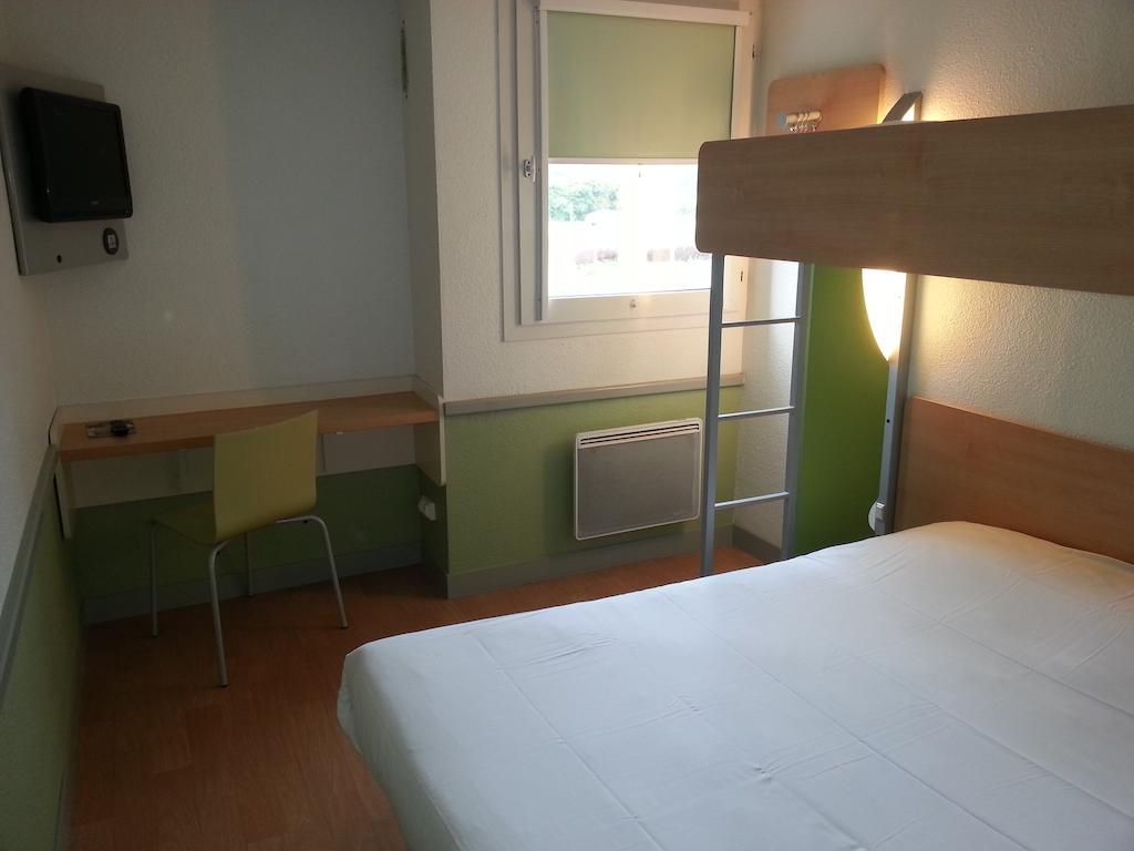 Ibis Budget Châteaudun Exterior photo