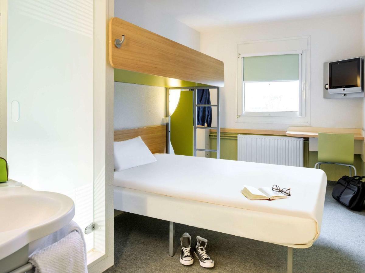 Ibis Budget Châteaudun Exterior photo
